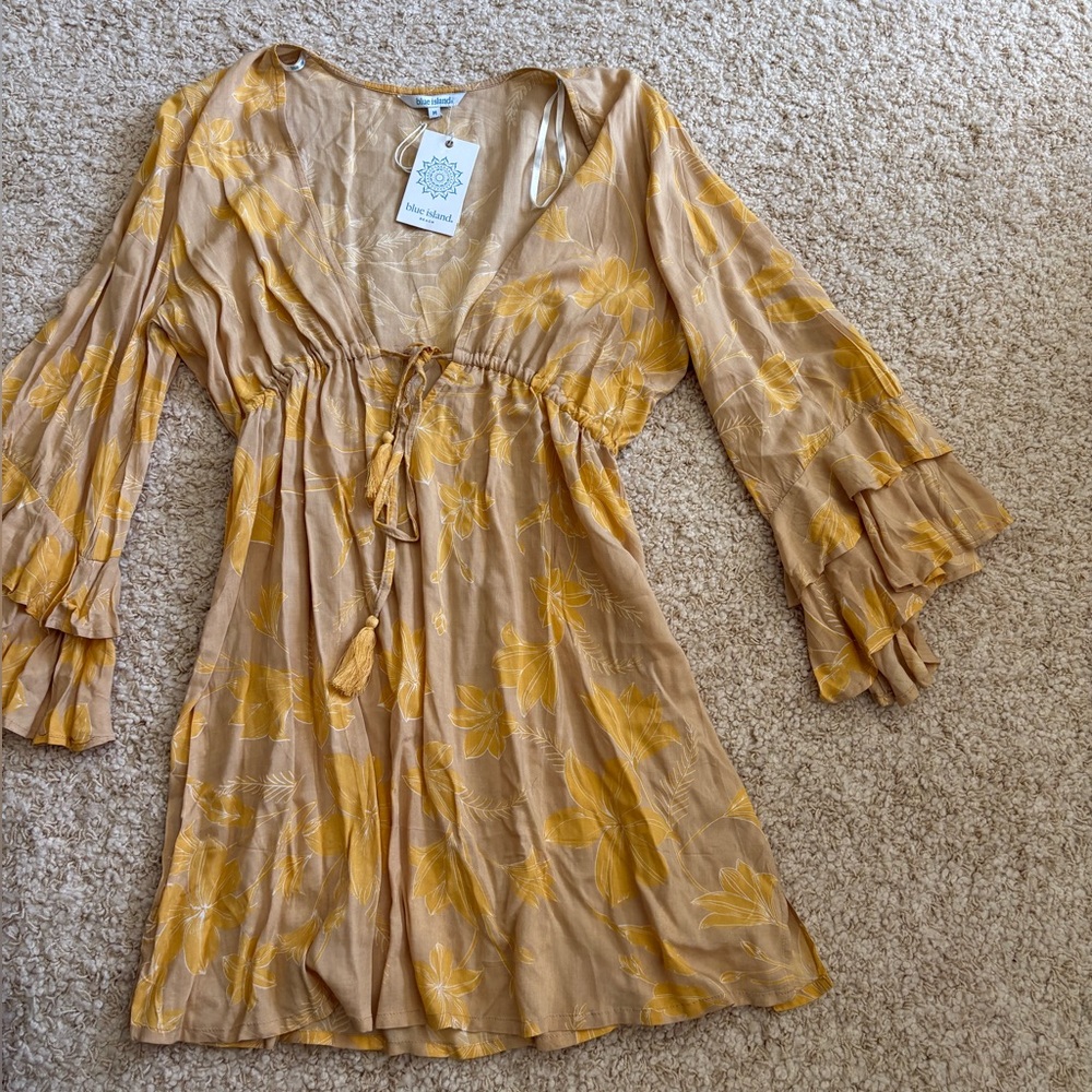 Swimsuit coverup